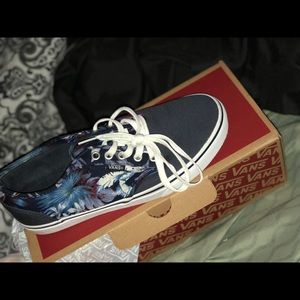 Women’s vans sneakers